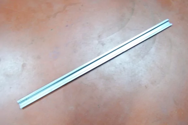 Bodemdwarsbalk Fiat500 - Fiat126