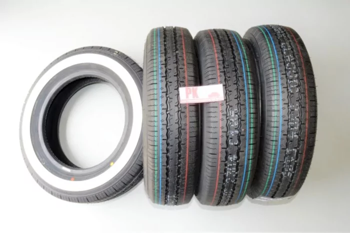 Set buitenbanden Radar Dimax Classic 125/80R12 white wall