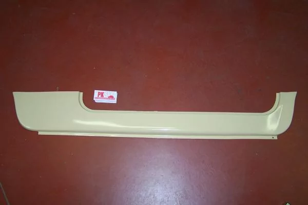 Bas de caisse extérieur droite Fiat500D